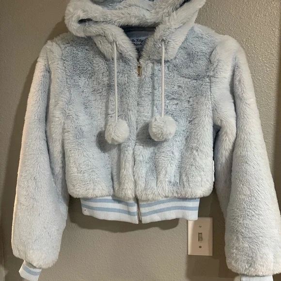 Forever 21 x  Blue Hello Kitty Hoodie crop fur jacket New size m - Picture 4 of 12